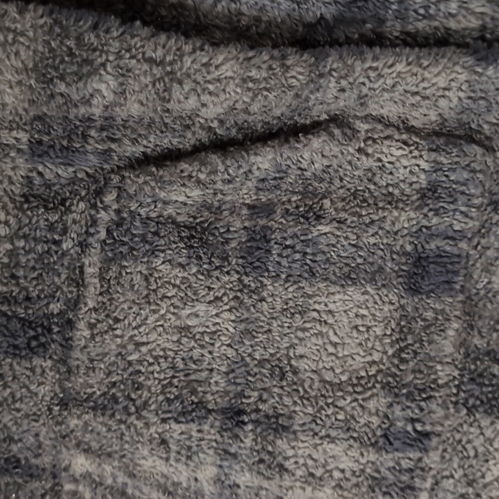 Eddie Bauer Green plaid sherpa - Picture 3 of 10
